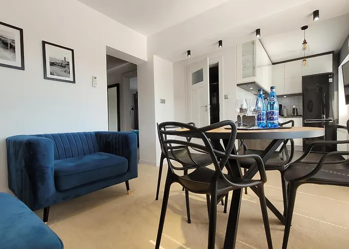 Goldenapart Willa -Apartamenty Z Dwiema Sypialniami, Basen
