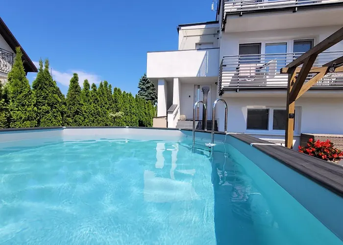 Goldenapart Willa -Apartamenty Z Dwiema Sypialniami, Basen