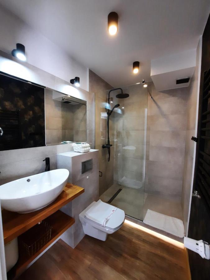 Goldenapart -apartamenty Z Dwiema Sypialniami, Basen