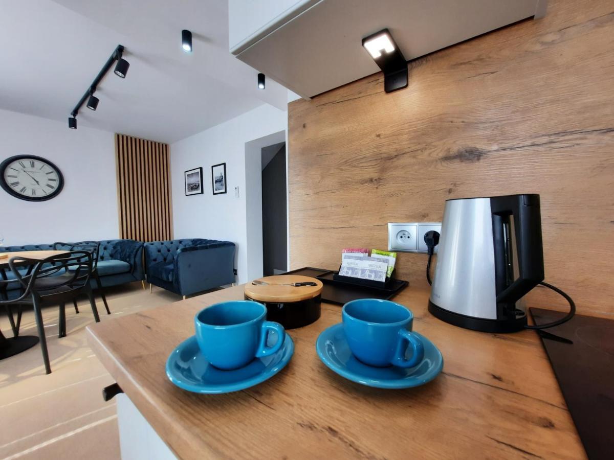 Apartment Goldenapart -apartamenty Z Dwiema Sypialniami, Basen *