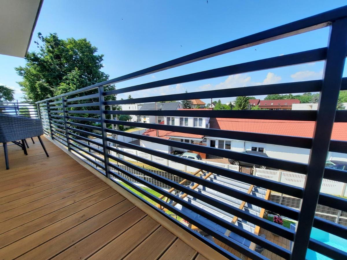 Apartment Goldenapart -apartamenty Z Dwiema Sypialniami, Basen Krynica Morska
